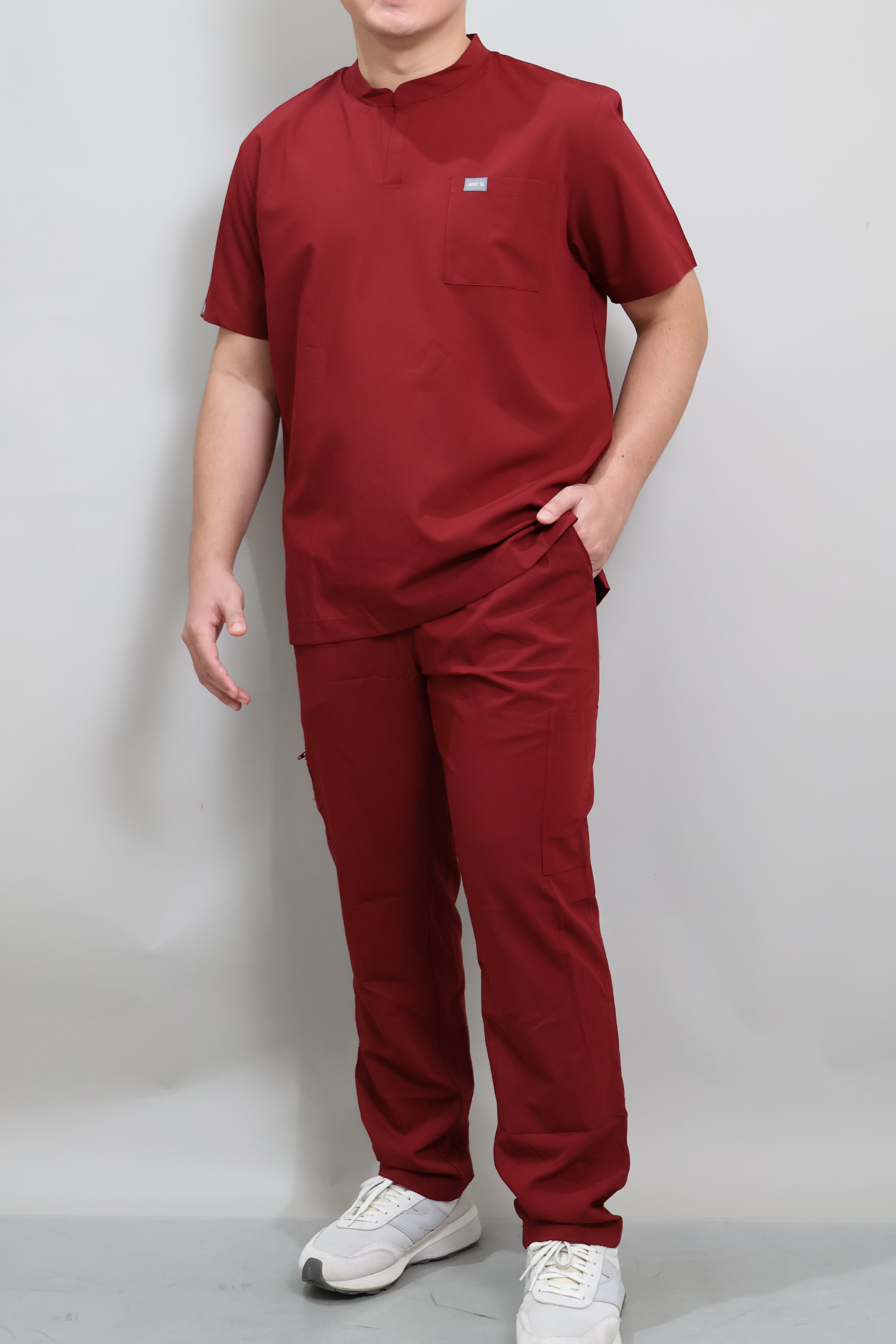MENS Comfort+ Scrub Set – MAROON