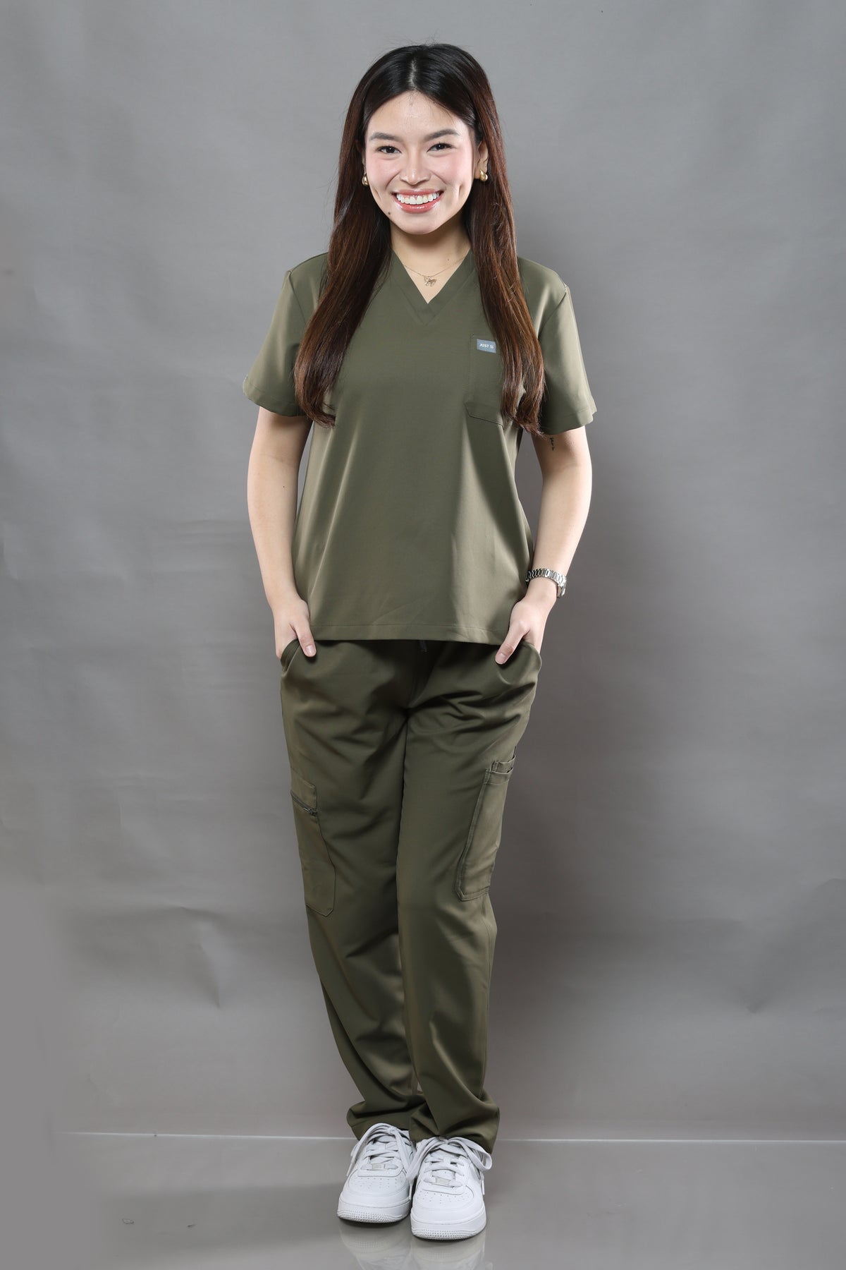 WMNS Premium Stretch Scrub Set – ARMY GREEN