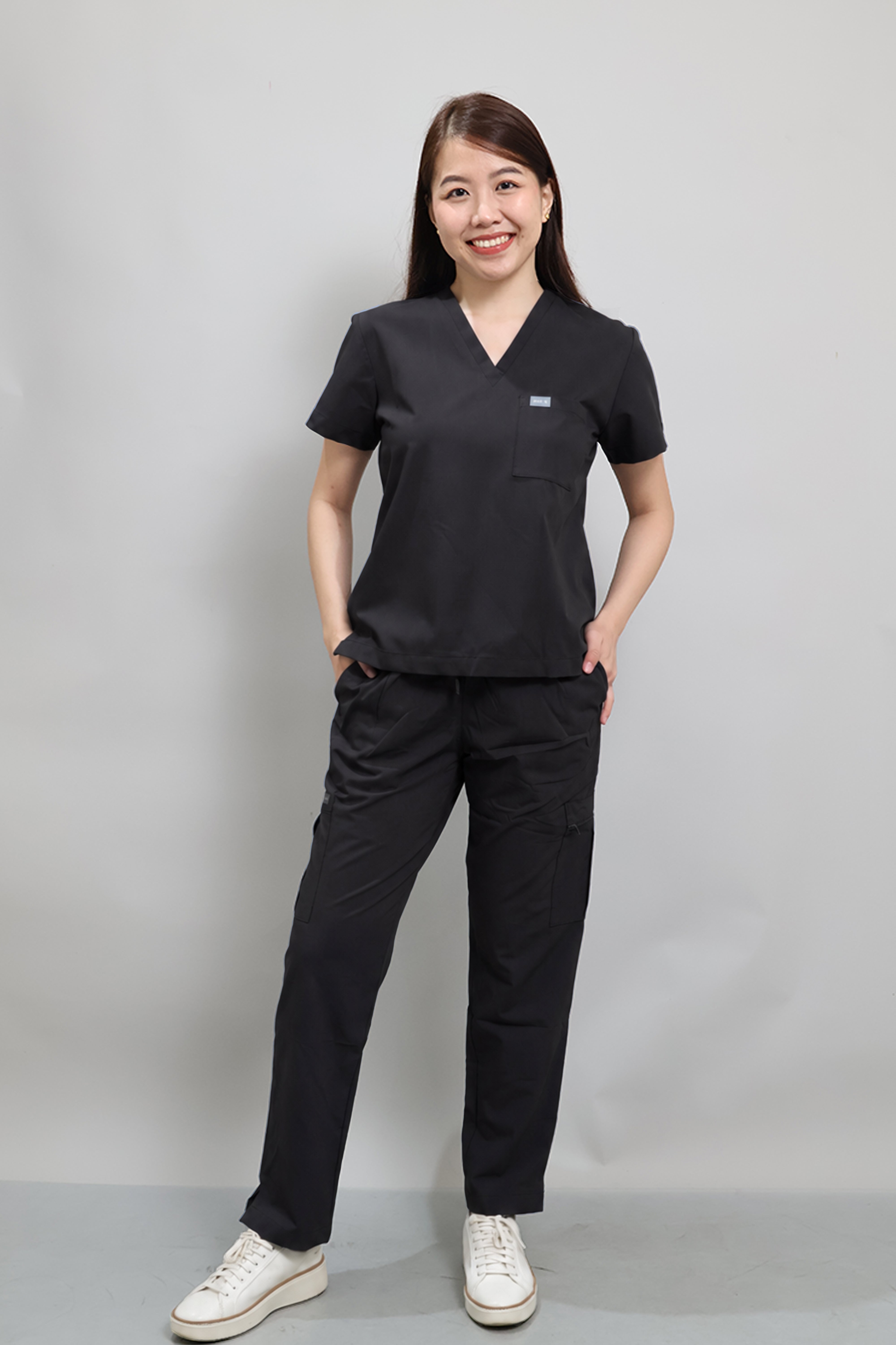 WMNS Comfort+ Scrub Set – BLACK