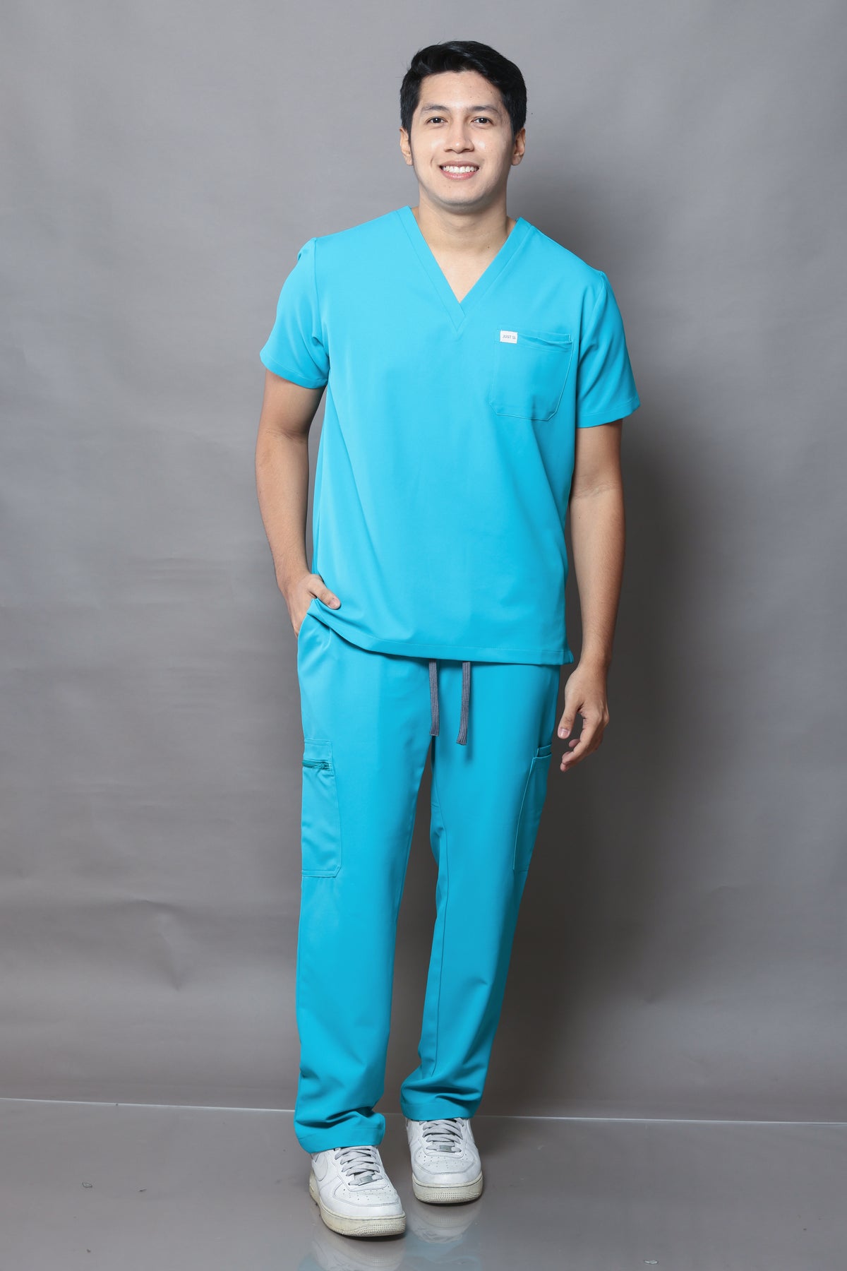 MENS Premium Stretch V-Neck Scrub Set – TIFANNY BLUE