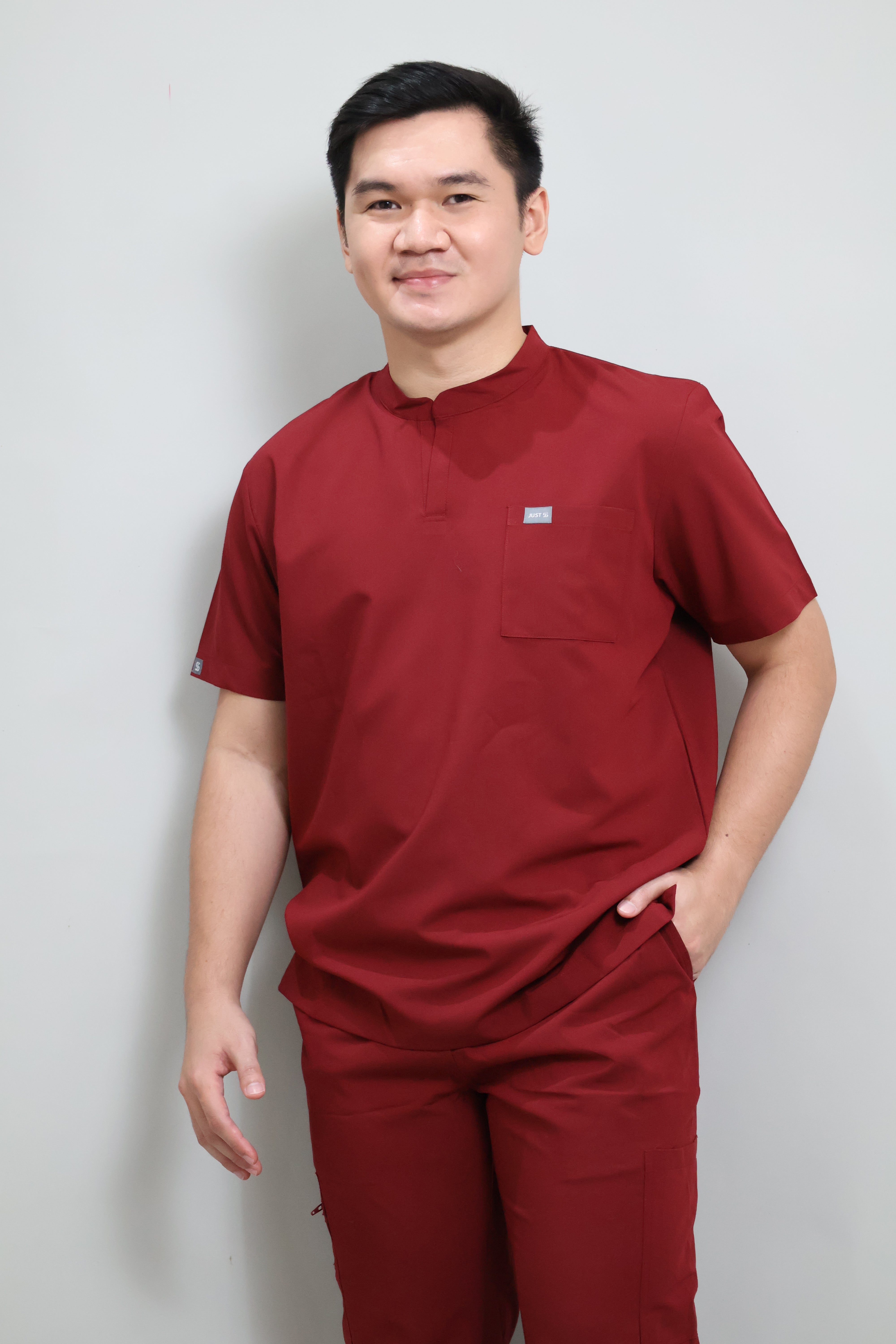 MENS Comfort+ Scrub Set – MAROON